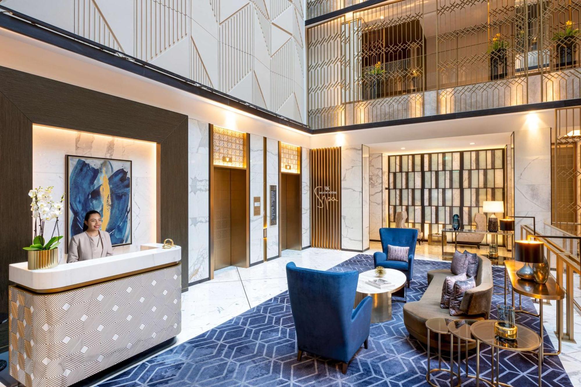 Waldorf Astoria Kuwait Hotel Kuwait City Bagian luar foto The lobby of the hotel